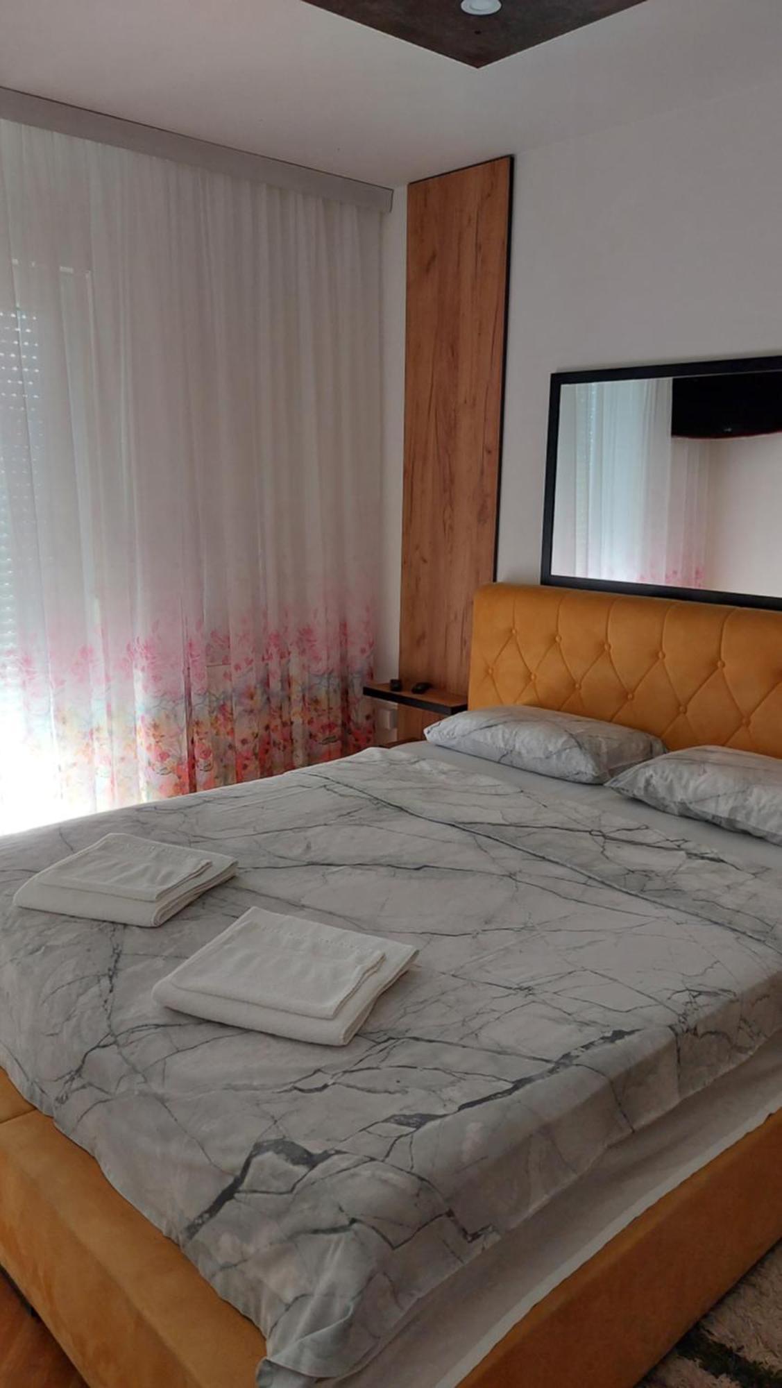 Apartman Luna 瓦列沃 外观 照片